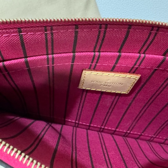 Louis Vuitton Wristlet- like new, never used - Picture 5 of 6